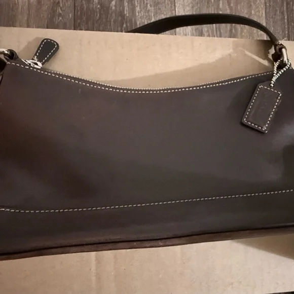 Vintage Coach Brown Leather Shoulder bag - Picture 3 of 9